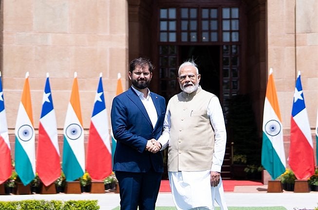 X.com : "Today, we have directed our teams to begin discussions on a mutually beneficial comprehensive economic partnership agreement," Modi said in his media statement after the talks.