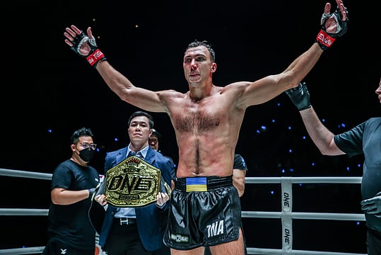 ‘I Don’t Do Boring Fights’ – Roman Kryklia Promises Action In World Title Defense Against Lyndon Knowles