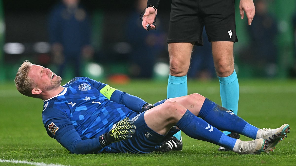 Kasper Schmeichel picked up an injury on international duty with Denmark. - null