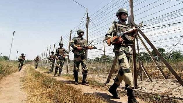 | File : Jammu And Kashmir: Pakistani Troops Intrude Into Indian Side, Violate Ceasefire Along LoC In Poonch 