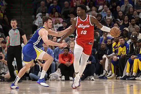 NBA Basketball Game: Golden State Warriors vs Memphis Grizzlies