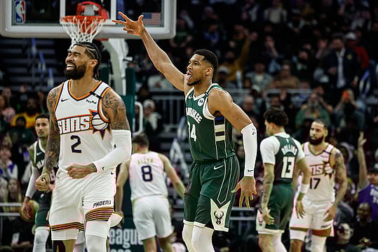 Antetokounmpo Shines As Bucks Set Shooting Record In Win Over Suns