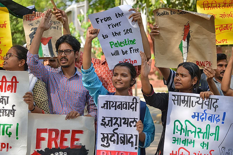 Protest at Delhis Jantar Mantar