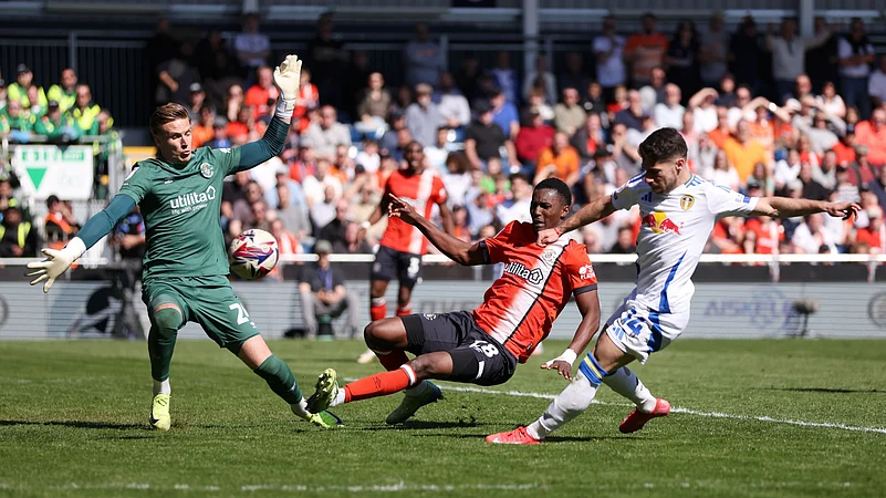 Luton vs Leeds