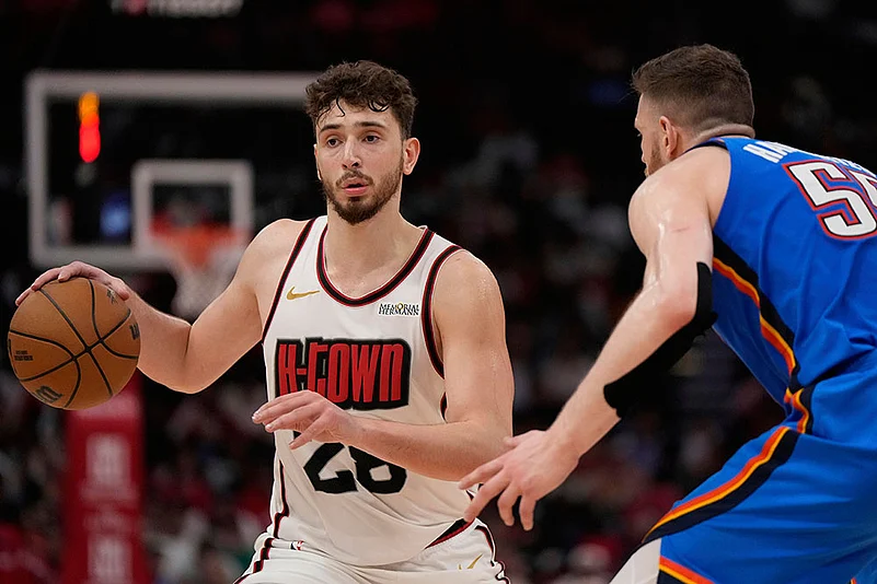 NBA Basketball: Oklahoma City Thunder vs Houston Rockets