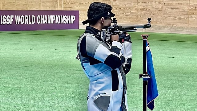 ISSF World Cup: Indian Shooter Niraj Kumar Shown Yellow Card, NRAI Blames Jury Error