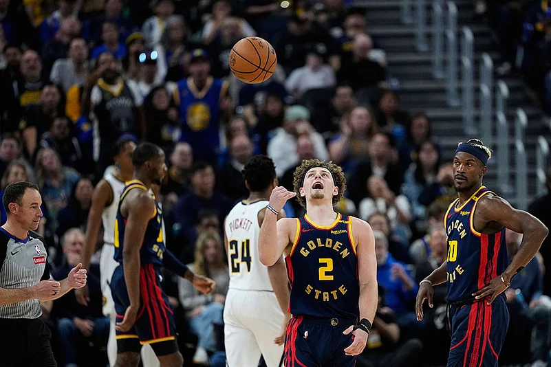 Basketball: Golden State Warriors vs Denver Nuggets