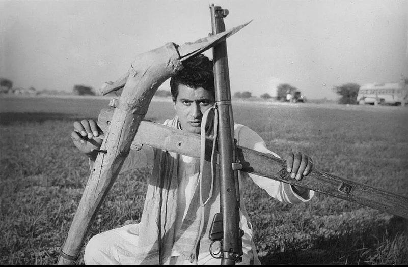 Manoj Kumar in Upkar