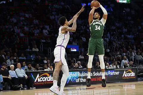Timberwolves 76ers Basketball