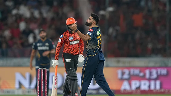 Sunrisers Hyderabad Vs Gujarat Titans, IPL 2025: Mohammed Siraj's Four ...
