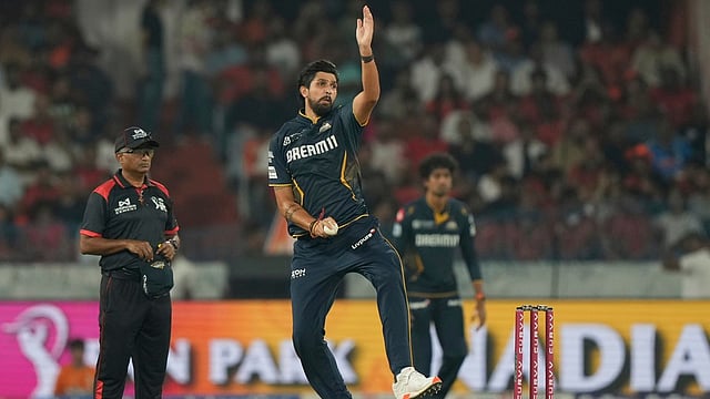 SRH Vs GT, IPL 2025: Ishant Sharma Fined 25 Percent Match Fees For Code Of Conduct Breach