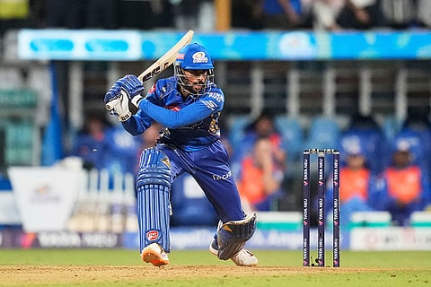 IPL: Mumbai Indians vs Royal Challengers Bengaluru