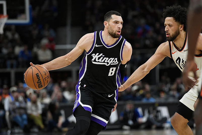 NBA Basketball Game: Detroit Pistons vs Sacramento Kings