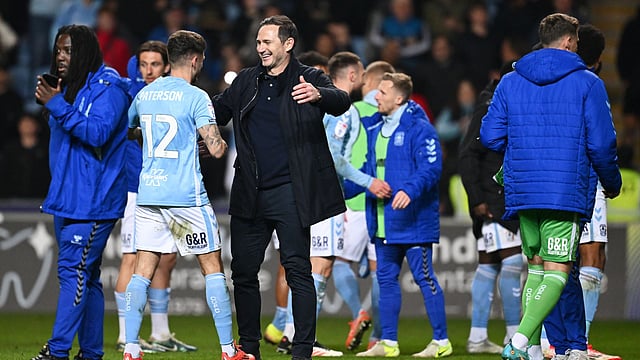 Coventry 1-0 Portsmouth: Jamie Paterson's Last-Gasp Strike Keeps Sky Blues In Championship Play-Off Race