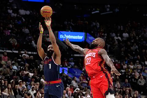 Basketball: Houston Rockets vs Los Angeles Clippers