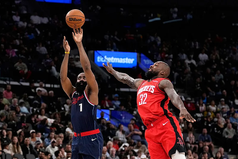 Basketball: Los Angeles Clippers vs Houston Rockets
