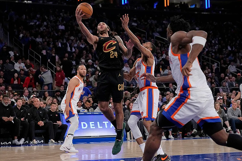 NBA Basketball 2024-25 New York Knicks vs Cleveland Cavaliers: Jaylon Tyson