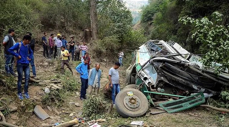 PTI : Bus accident in J&K's Kupwara (Representational Image)