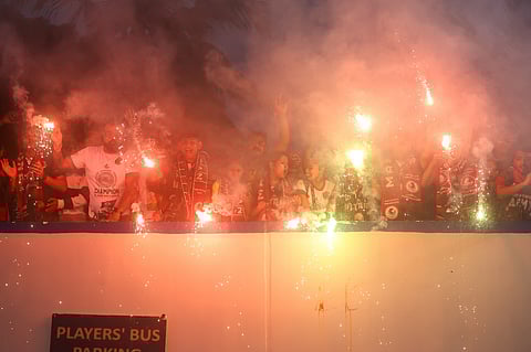 Mohun Bagan fans gearing up for the ISL 2024-25 Final match.
