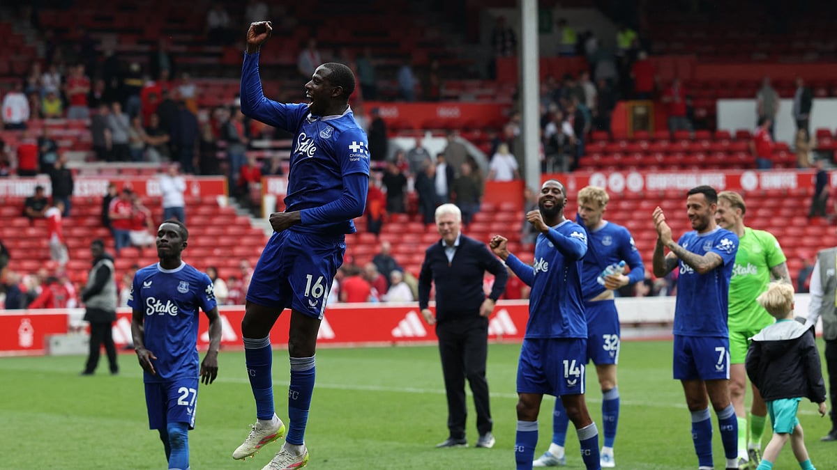 Abdoulaye Doucoure celebrates after Everton's win over Nottingham Forest. - null