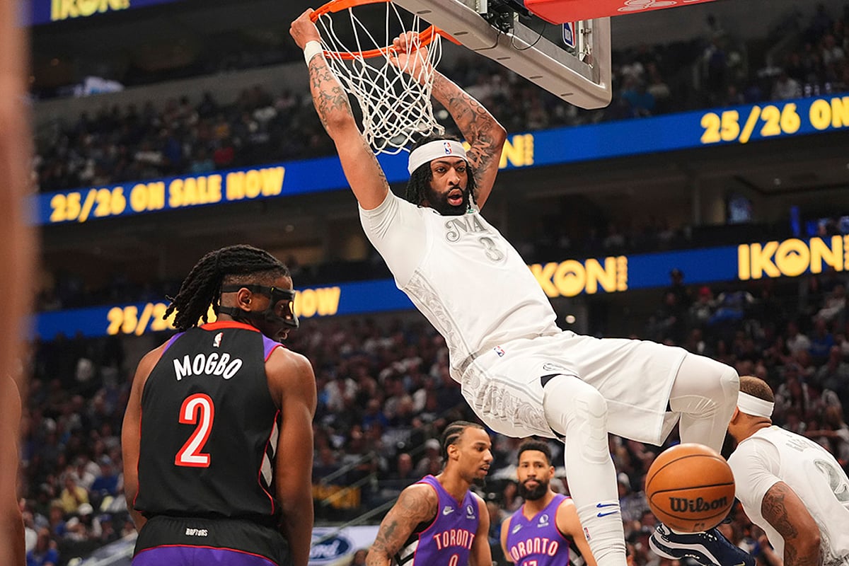 NBA Basketball 2024-25 Dallas Mavericks vs Toronto Raptors: Anthony Davis