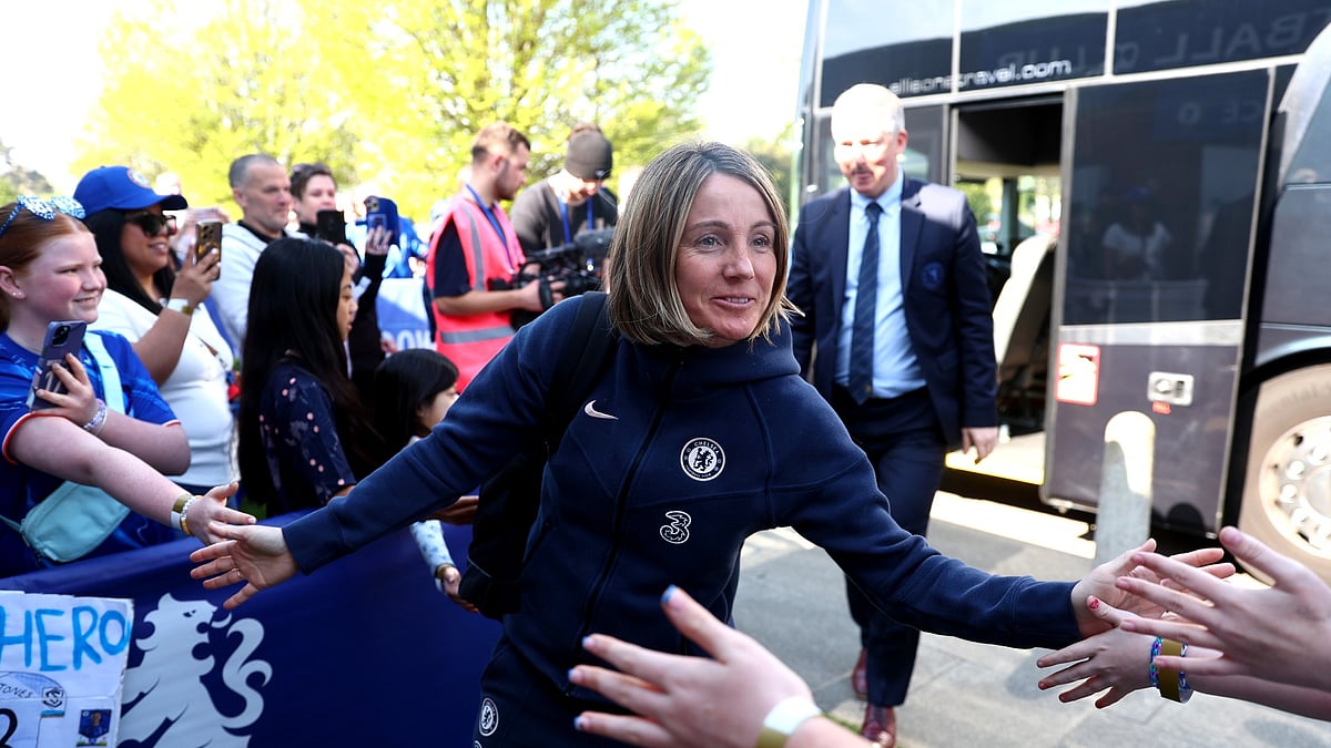 Sonia Bompastor arrives ahead of Chelsea's FA Women's Cup semi-final victory - null
