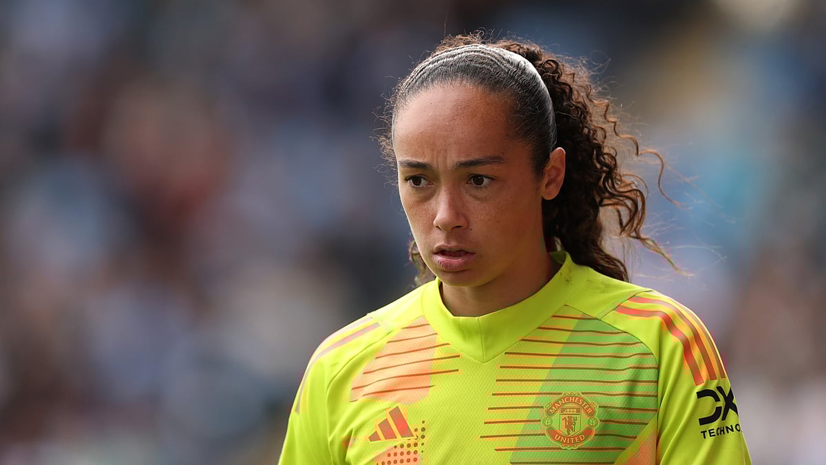 Manchester United Women's goalkeeper, Phallon Tullis-J