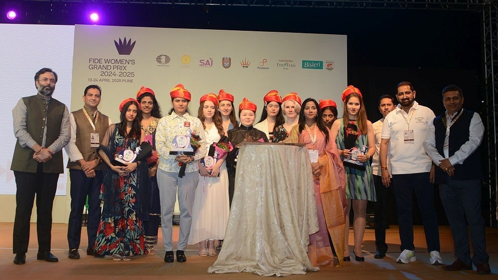 FIDE                        : Players at the opening ceremony of the fifth leg of the FIDE Women’s Grand Prix in Pune.