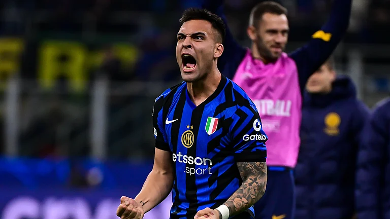 Lautaro Martinez celebrates his goal for Inter on Wednesday - null