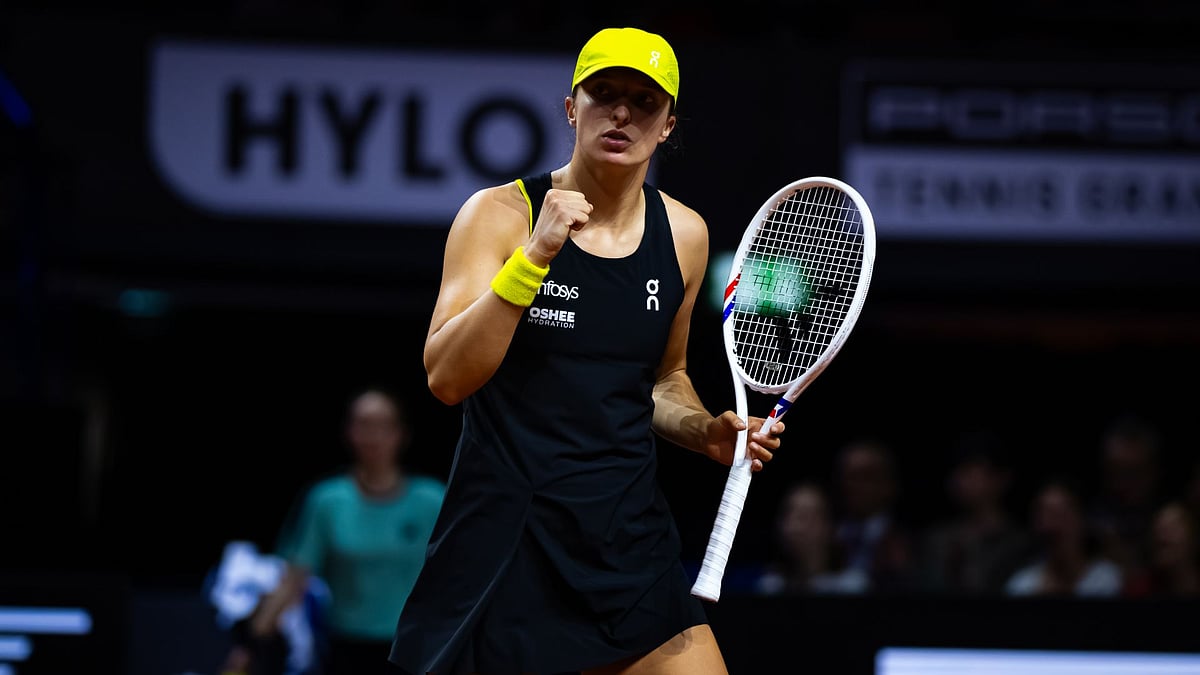 Swiatek eased into the quarter-finals in Stuttgart