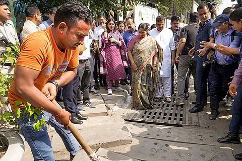 Delhi CM, PWD Minister inspect waterlogging-prone Minto Bridge underpass