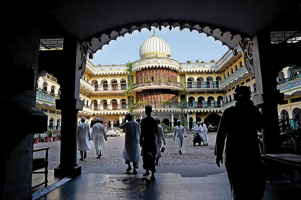 | Photo: Tribhuvan Tiwari : Charity Matters: Students at Madrasa Mazahir Uloom, an Islamic seminary in Saharanpur
