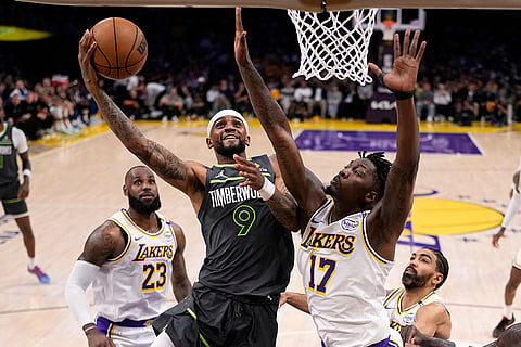NBA: Minnesota Timberwolves vs Los Angeles Lakers