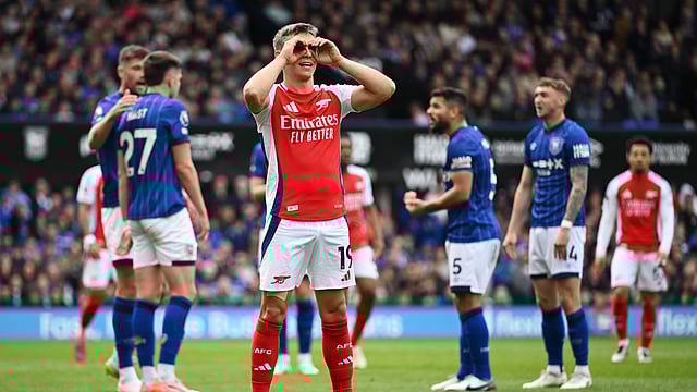 Ipswich Town 0-4 Arsenal, Premier League: Trossard Brace Delays Liverpool’s Title Celebration