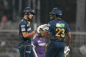 (AP Photo/Bikas Das)
: Gujarat Titans' captain Shubman Gill, left, and Sai Sudharsan greets each other during the Indian Premier League cricket match between Kolkata Knight Riders and Gujarat Titans at Eden Gardens in Kolkata, India, Monday, April 21, 2025.