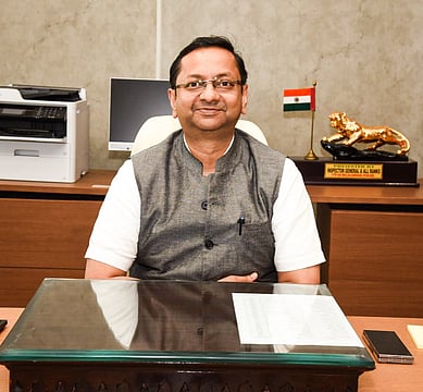 Shri Jitendra Srivastava Assumes Charge As CMD, REC Limited