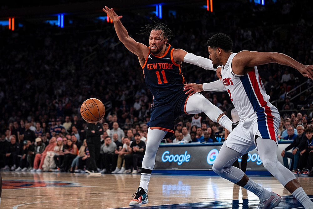 | Photo: AP/Angelina Katsanis : NBA 2024-25: New York Knicks vs Detroit Pistons