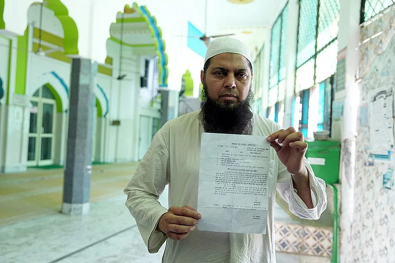 Waqf act 2025: Mujeeb Shibli, the caretaker of Ayesha Mosque, Muzaffarnagar