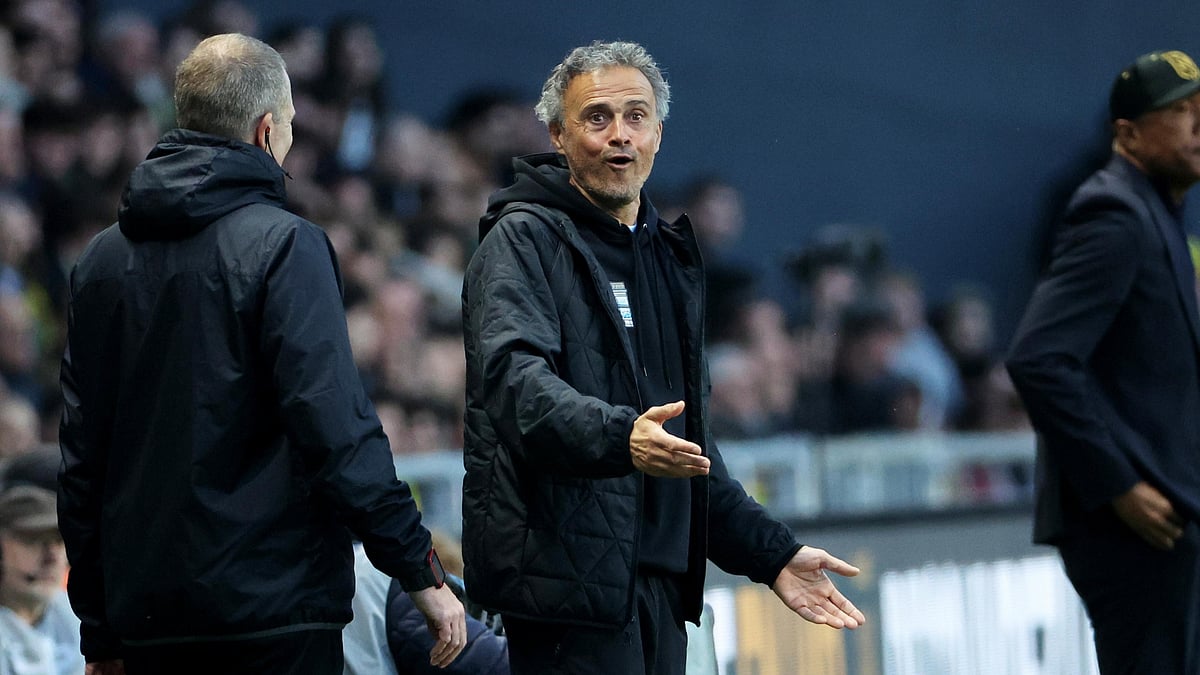 Luis Enrique during PSG's 1-1 draw at Nantes