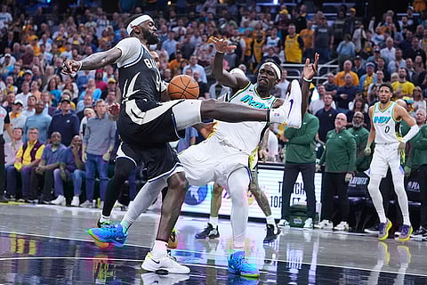 Basketball: Milwaukee Bucks vs Indiana Pacers