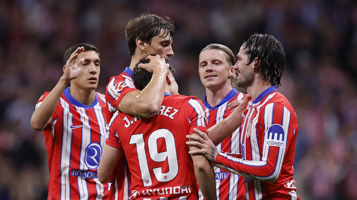 Atletico Madrid celebrate Julian Alvarez's goal