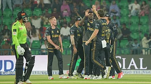 X | Pakistan Super League : A gimpse from the Lahore Qalandars Vs Peshawar Zalmi, PSL match.
