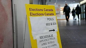 | Photo: Getty Images : Over 7.3 Million Ballots Cast As Canadians Set New Record For Early Voting