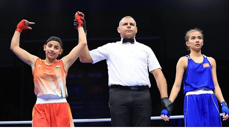 X/@BFI_official : Indian boxer celebrates victory at the Asian U-15 & U-17 Boxing Championship.