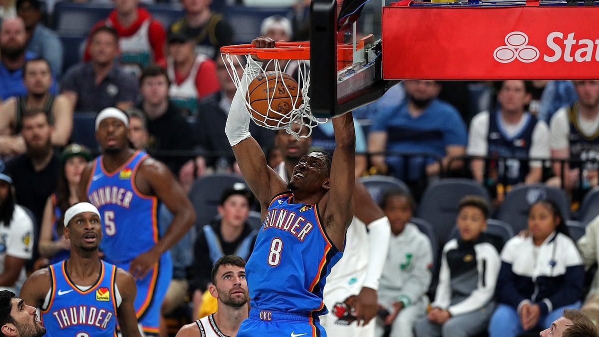 Jalen Williams #8 of the Oklahoma City Thunder goes to the basket during the first half against the Oklahoma City Thunder during Game Three of the Western Conference First Round NBA Playoffs at FedExForum on April 24, 2025 in Memphis, Tennessee.