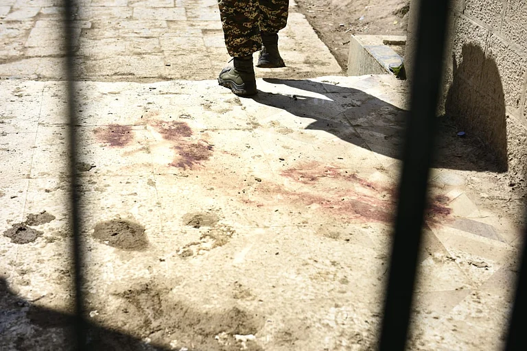 Pahalagam
- yasir iqbal