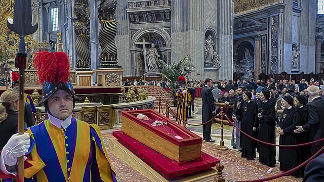Pope Francis Funeral: President Droupadi Murmu, World Leaders To Pay Respects | Details