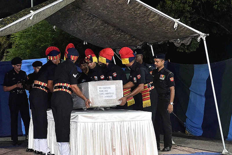 Jhantu Ali Sheikhs mortal remains arrive in Kolkata