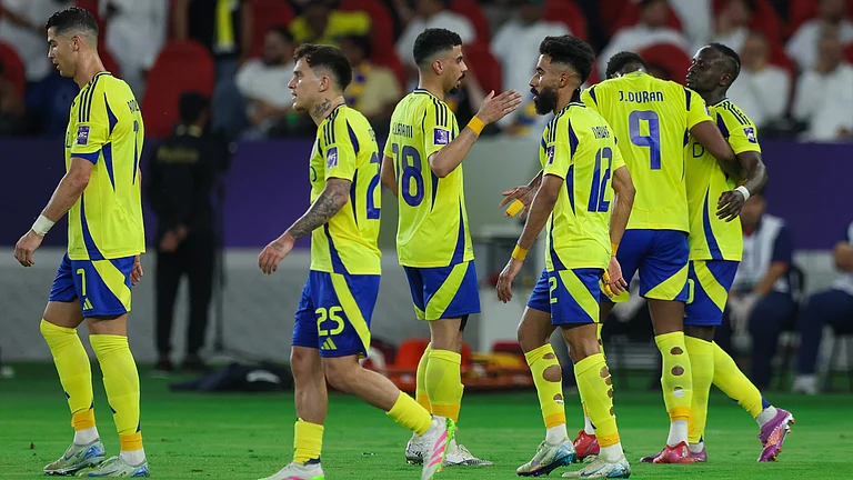 Al-Nassr celebrate their third goal. - File Photo
