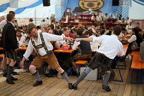 Germany Finger Wrestling